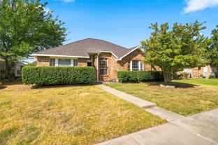 7053 Northpointe Dr - Photo 1 of 1