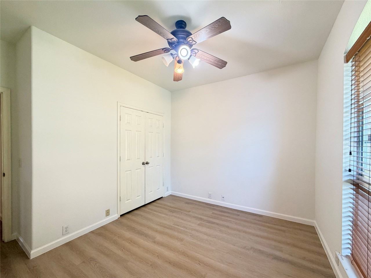 2811 Barco - Photo 5 of 31