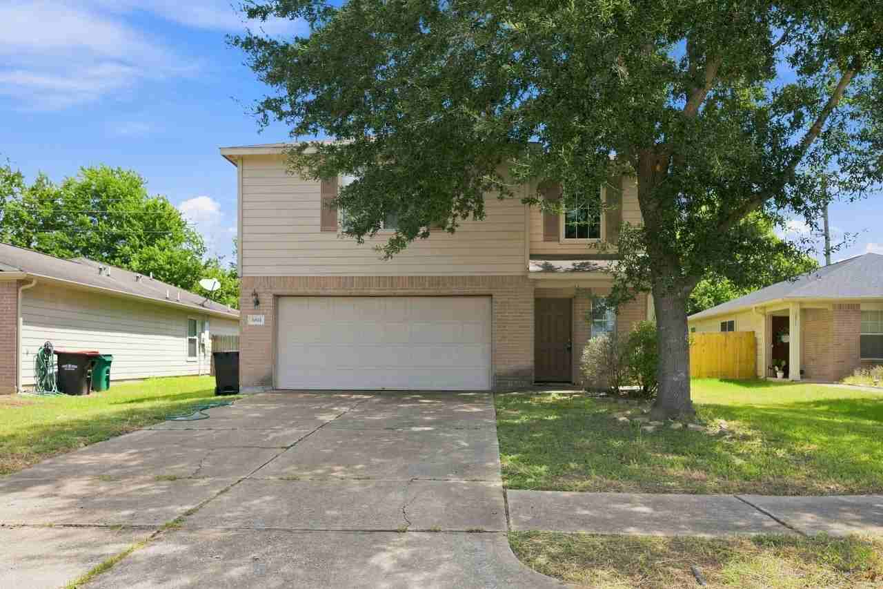 6811 Waterlilly View Ln