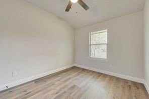 721 N Jefferson St - Photo 5 of 7