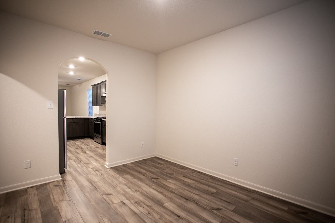 13808 Musselshell Dr - Photo 3 of 24