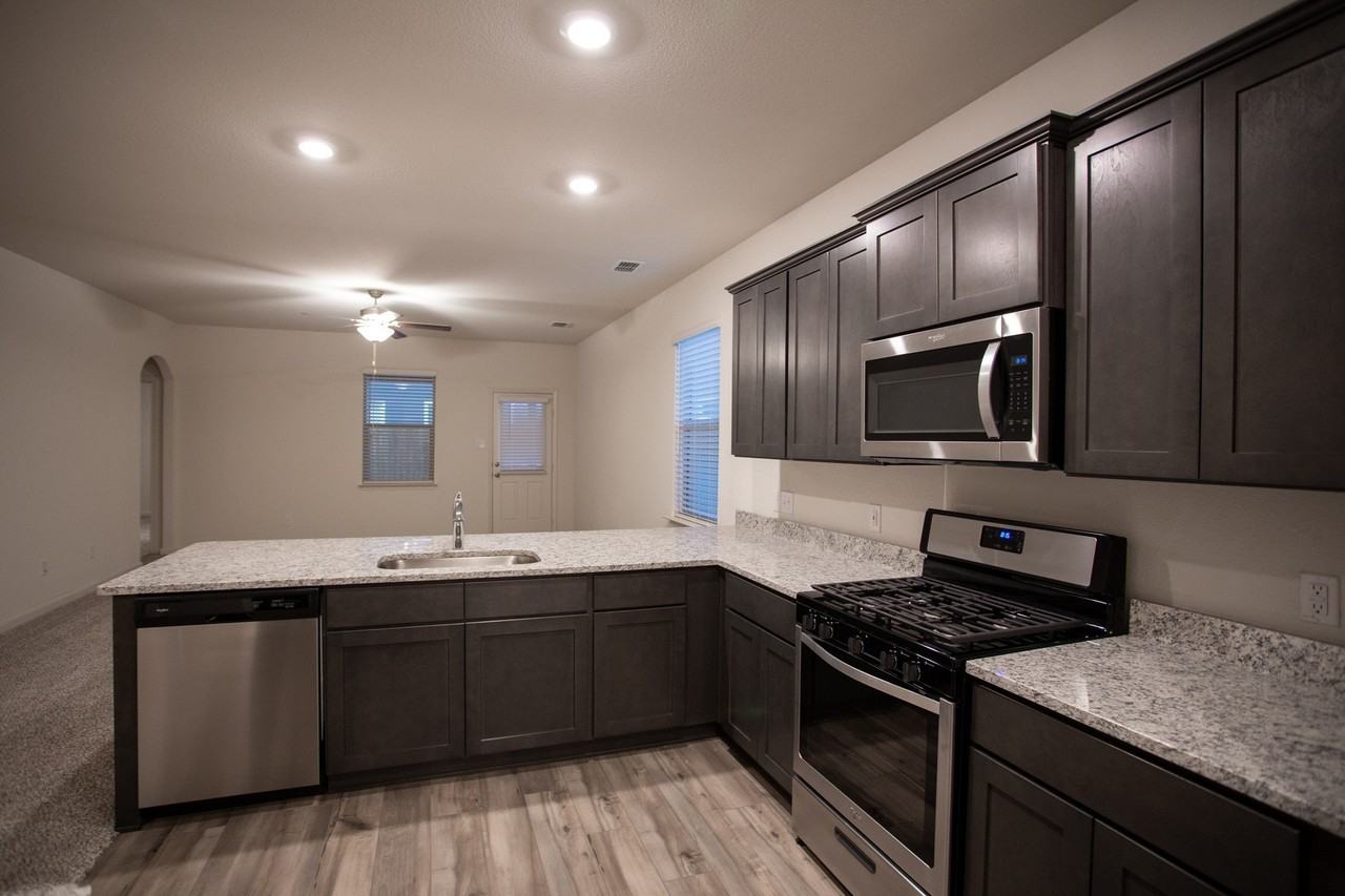 13808 Musselshell Dr - Photo 7 of 24