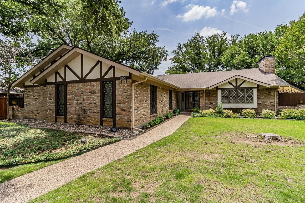 2604 Twinpost Ct - Photo 4 of 30