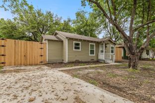 3004 Ballinger Dr - Photo 1 of 1
