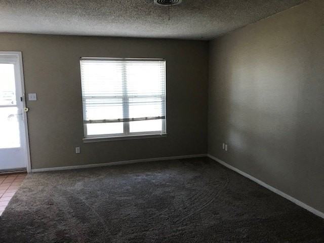 5234 Burbank Dr - Photo 2 of 18