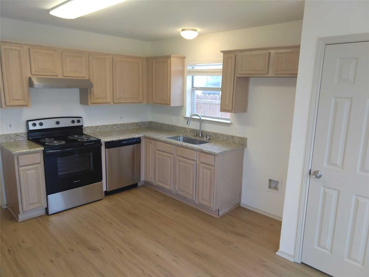6004 Harwood Crossing Dr - Photo 5 of 21
