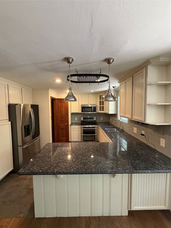 6452 E Lovers Ln - Photo 3 of 13