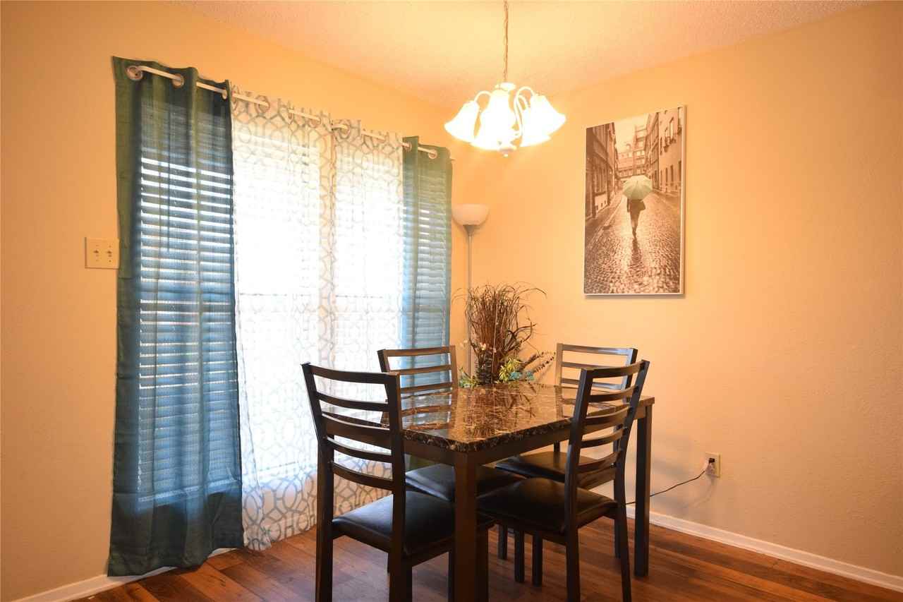 6401 Basswood Dr - Photo 5 of 8