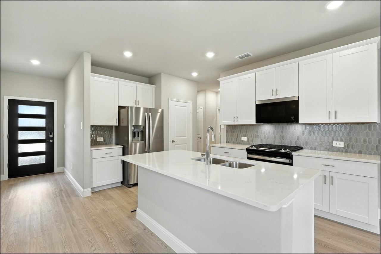 513 Willet Dr - Photo 4 of 24
