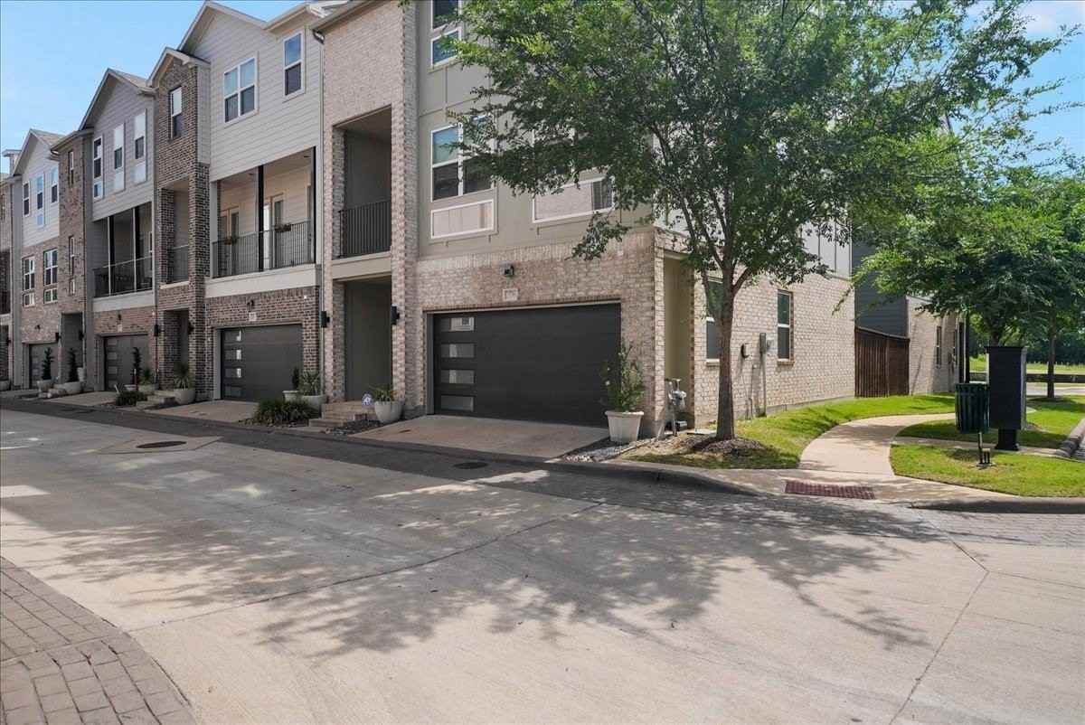 2506 El Camino Ln - Photo 2 of 40