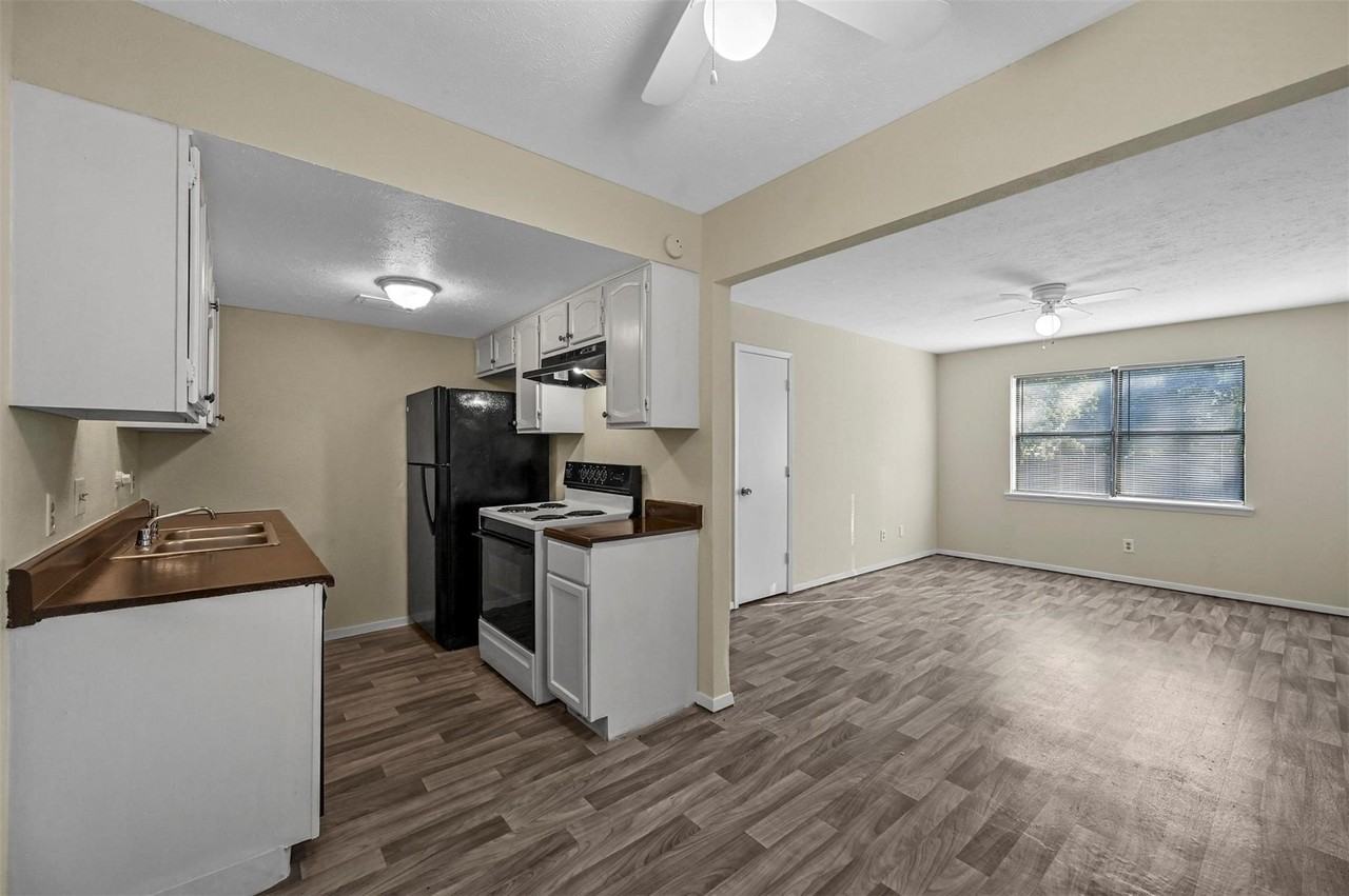 505 Morris St #5 - Photo 3 of 17