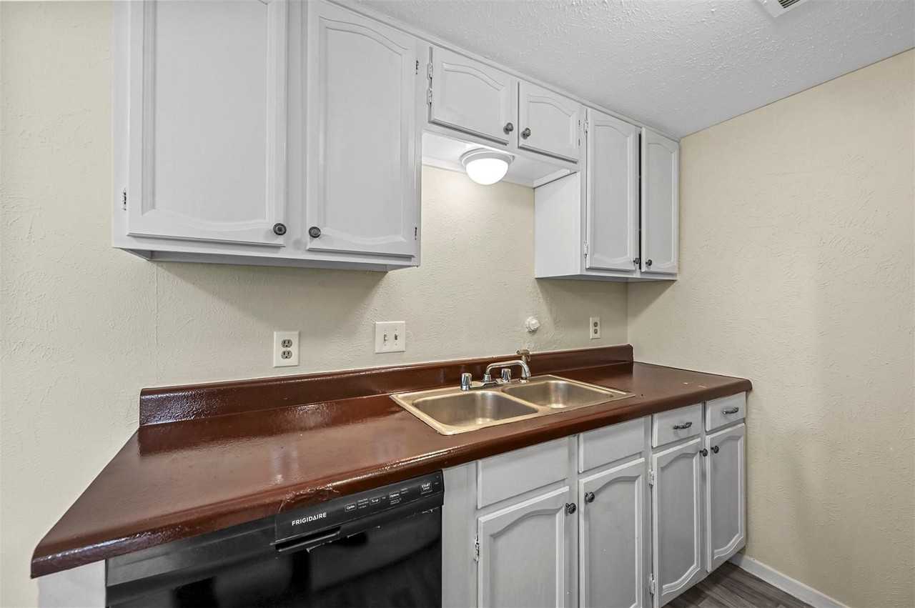 505 Morris St #5 - Photo 5 of 17