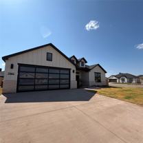 7802 Enderby Ln - Photo 1 of 1