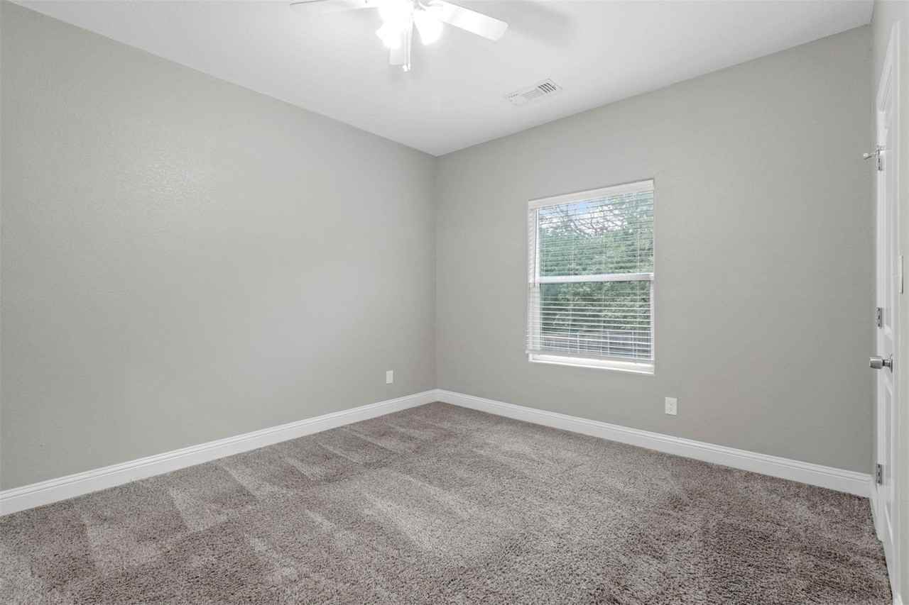 426 W Coffin St - Photo 7 of 15