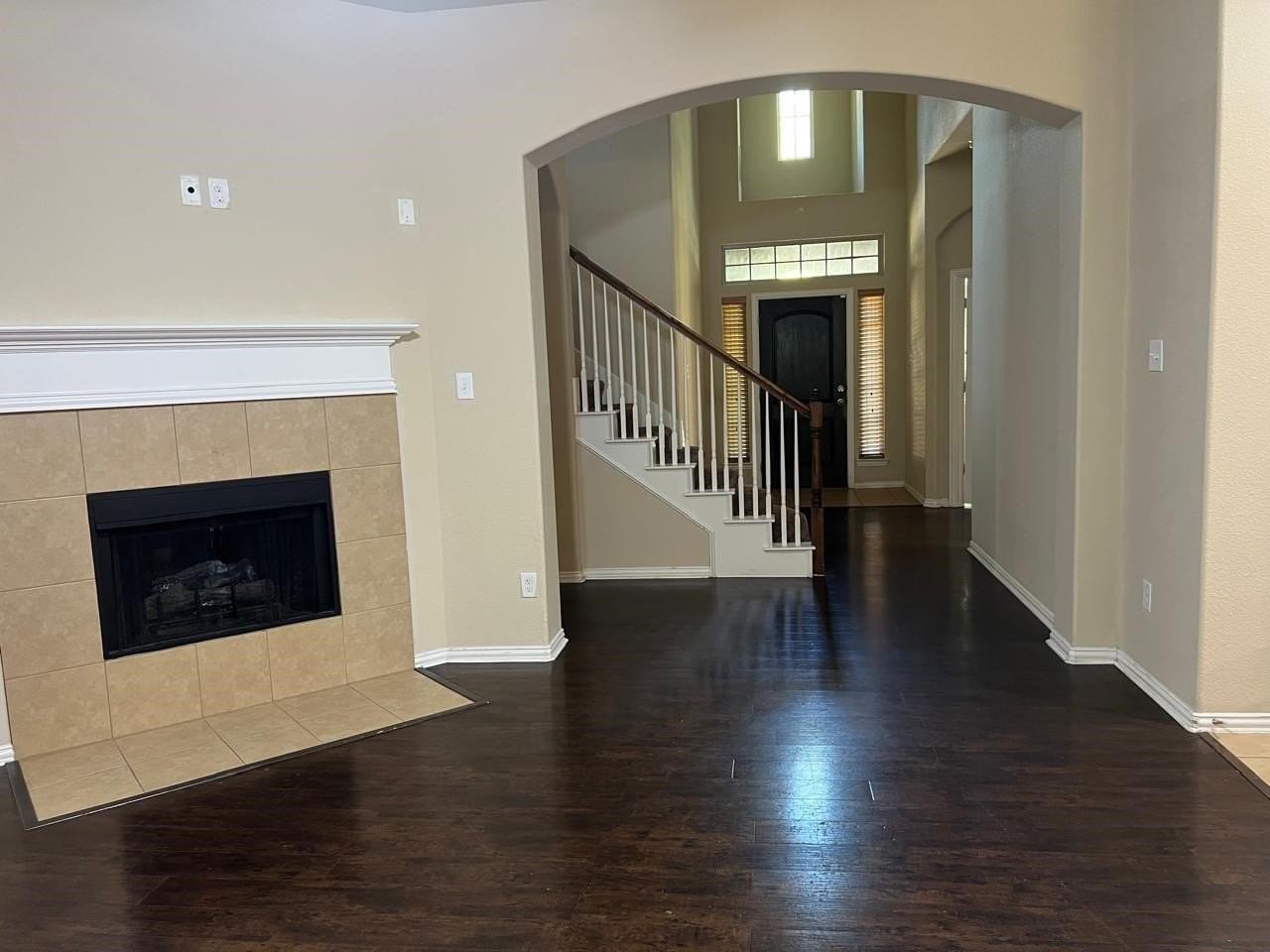 5104 Kestrel Dr - Photo 3 of 33