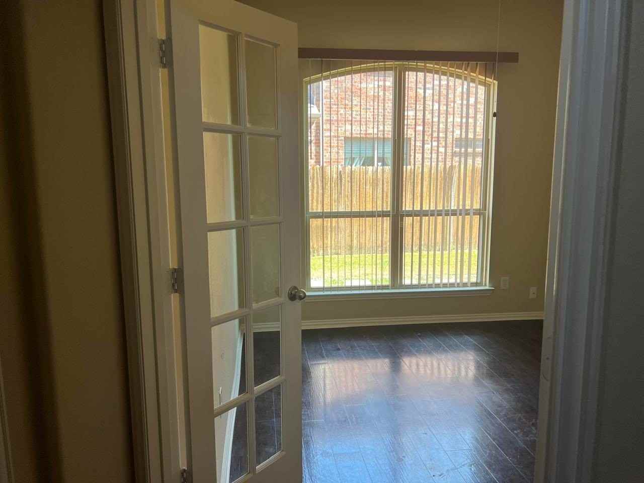 5104 Kestrel Dr - Photo 5 of 33