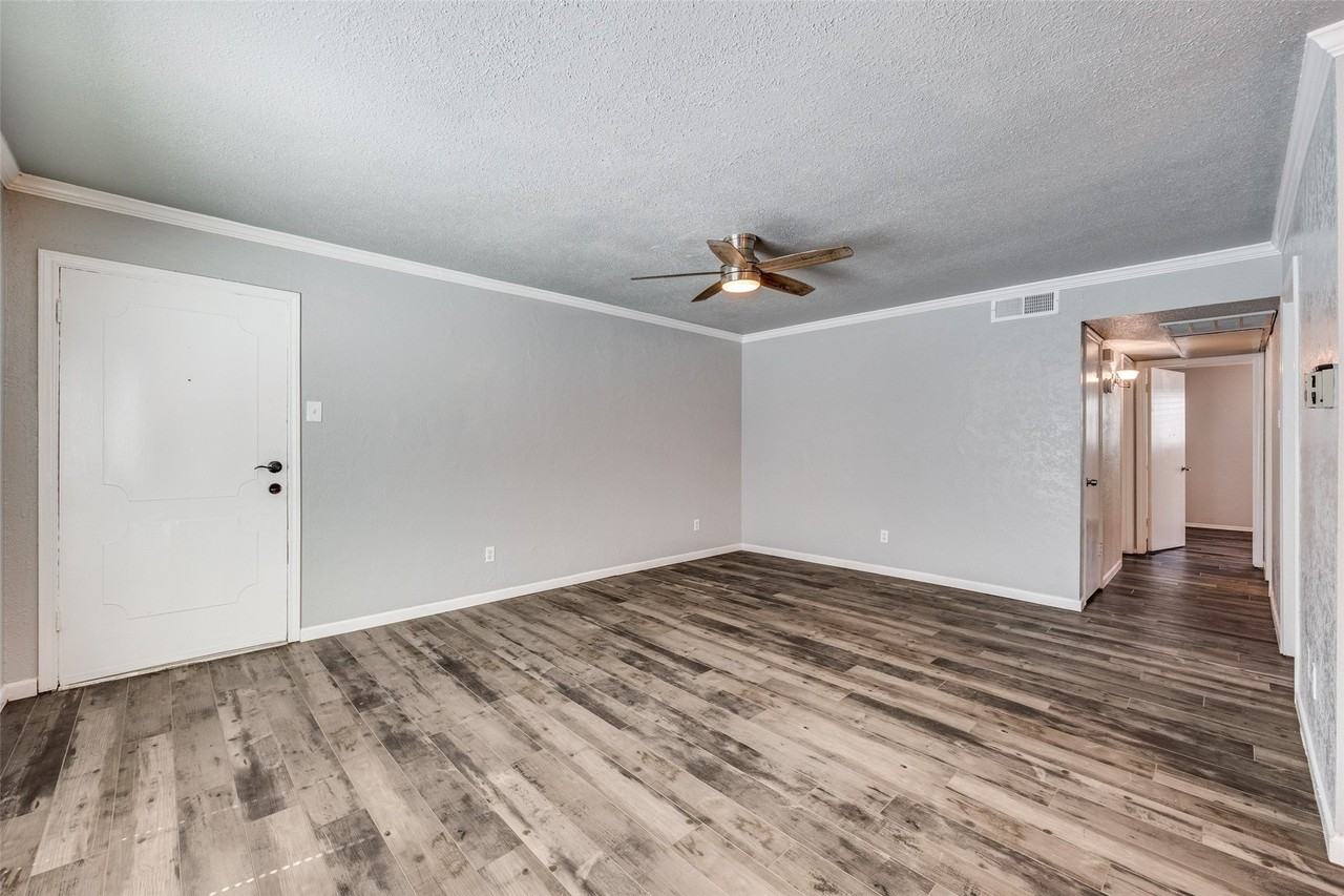5053 Les Chateaux Dr #141 - Photo 2 of 13