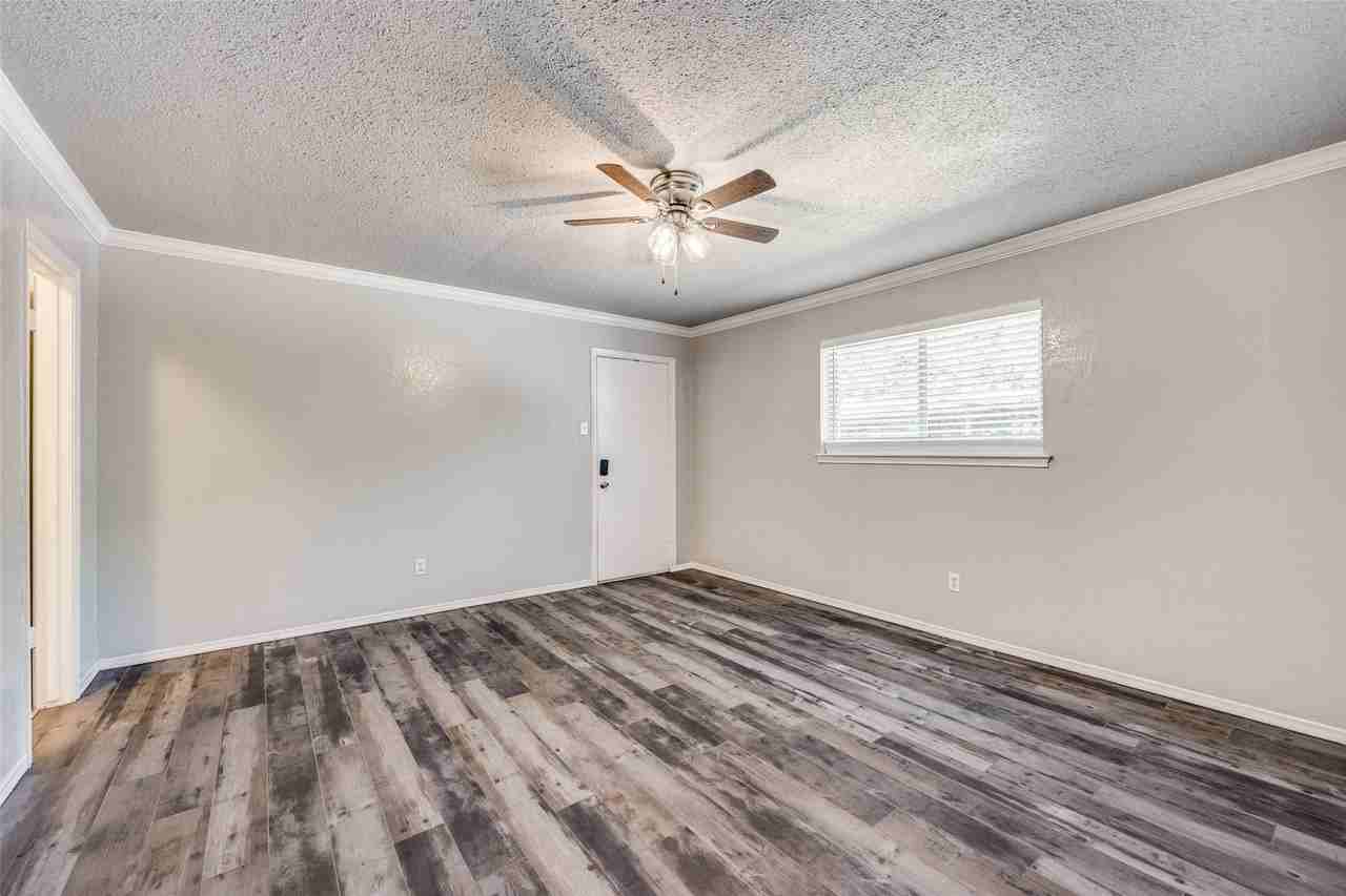 5053 Les Chateaux Dr #141 - Photo 7 of 13