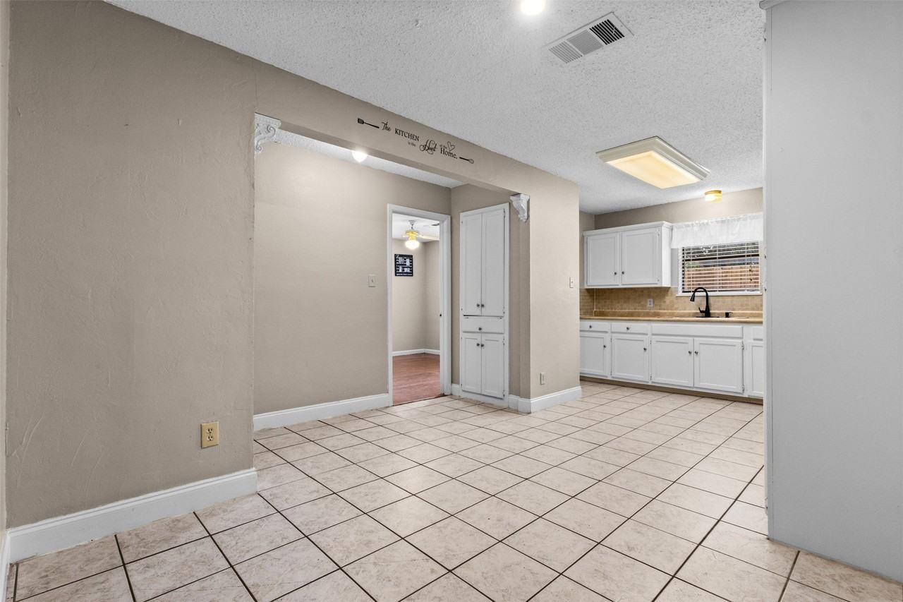 207 Washington Ave - Photo 7 of 26