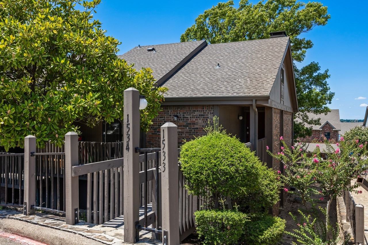 1533 Signal Ridge Pl - Photo 3 of 26