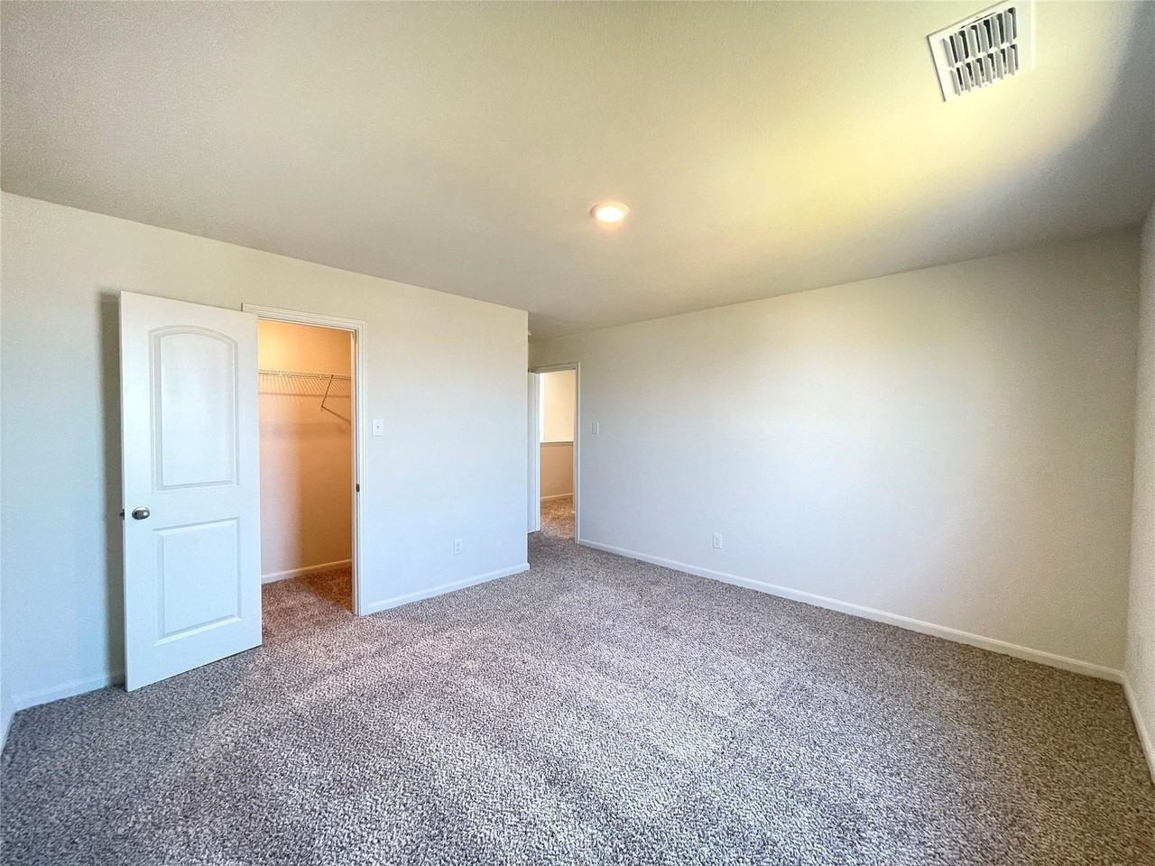 623 Aqueduct Dr - Photo 5 of 27