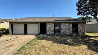 1211 Brush Creek Dr - Photo 1 of 1