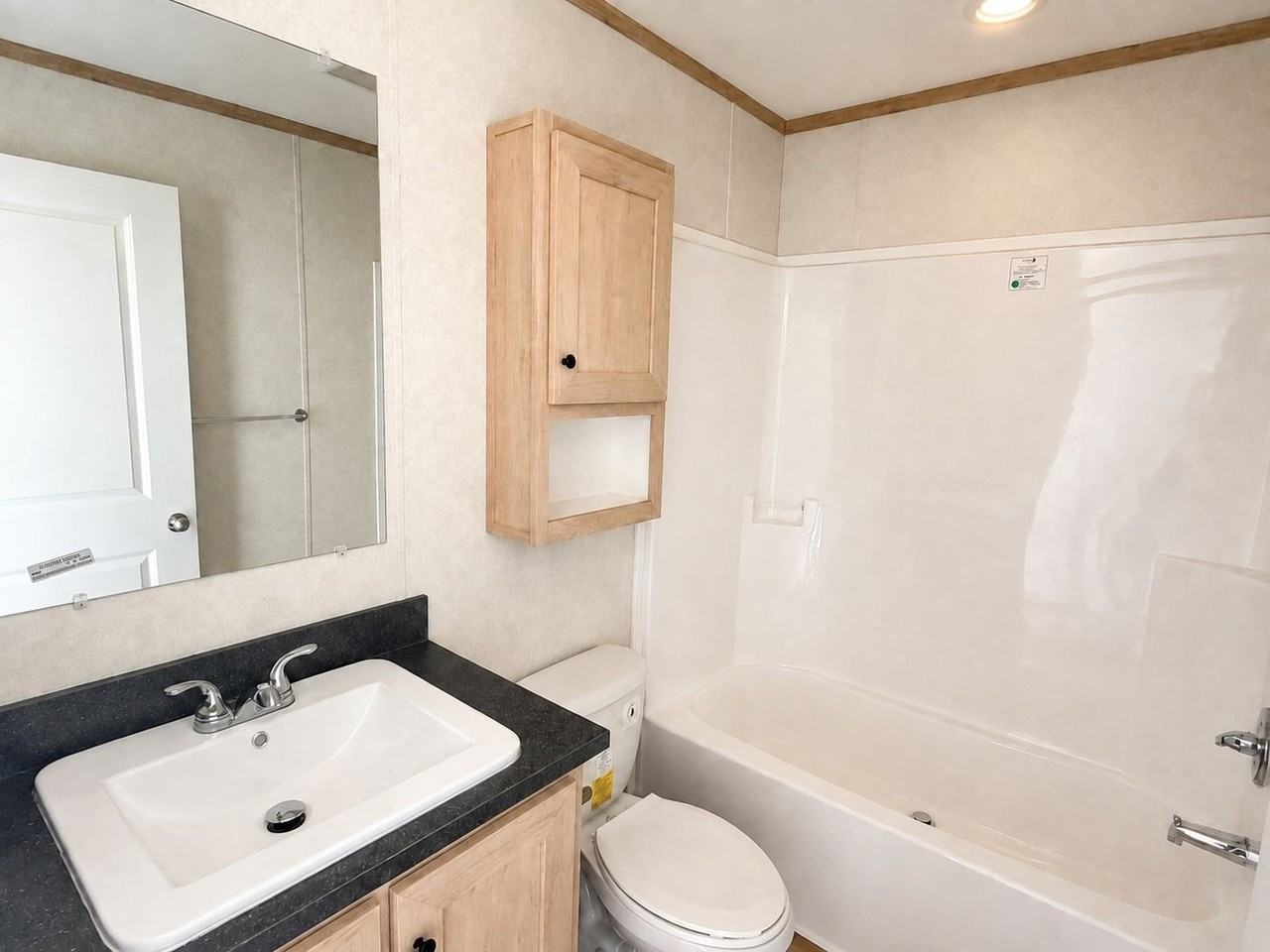 4052 Underwood Ct #307 - Photo 7 of 8