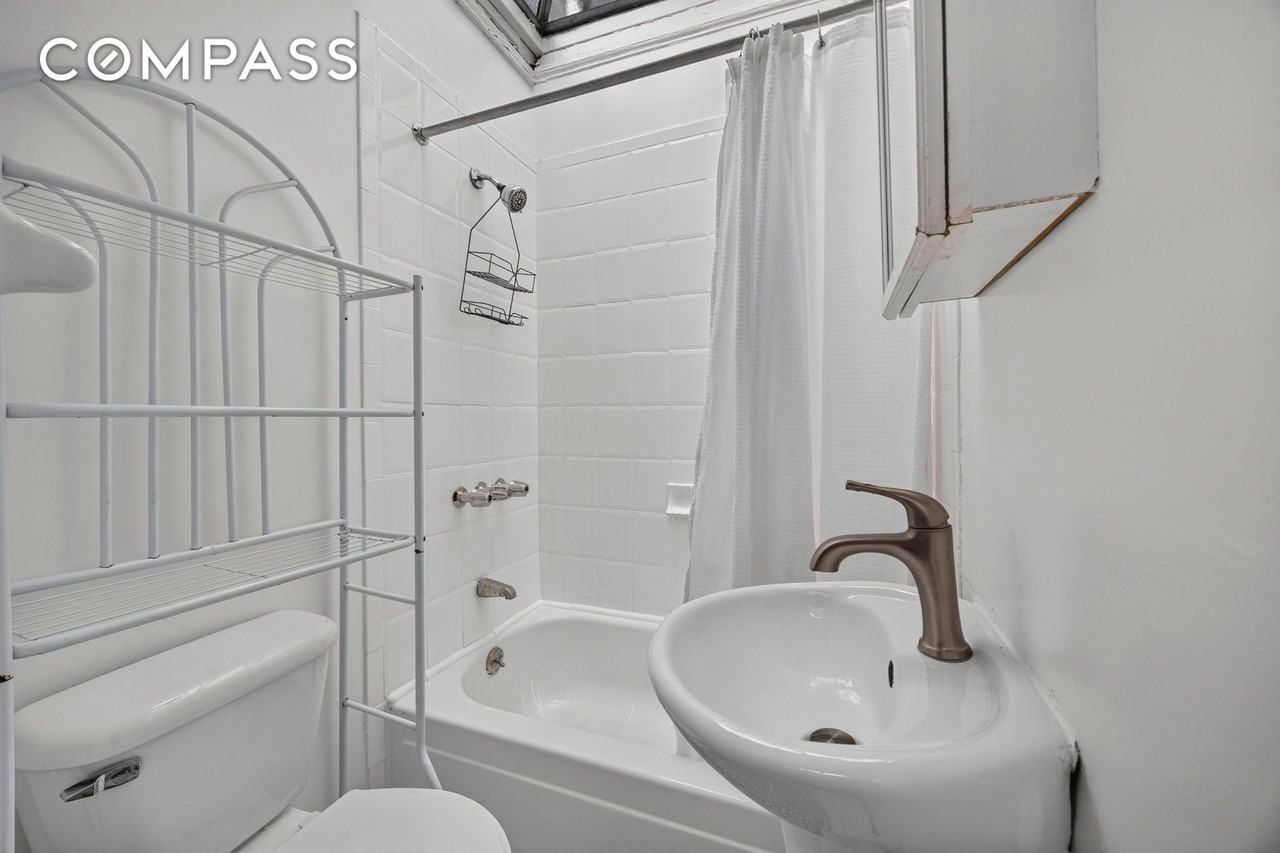 671 Monroe St #2 - Photo 7 of 8