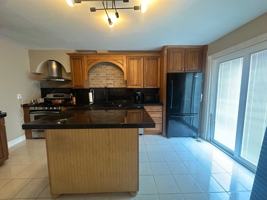featured image of 704 Sandra Pl