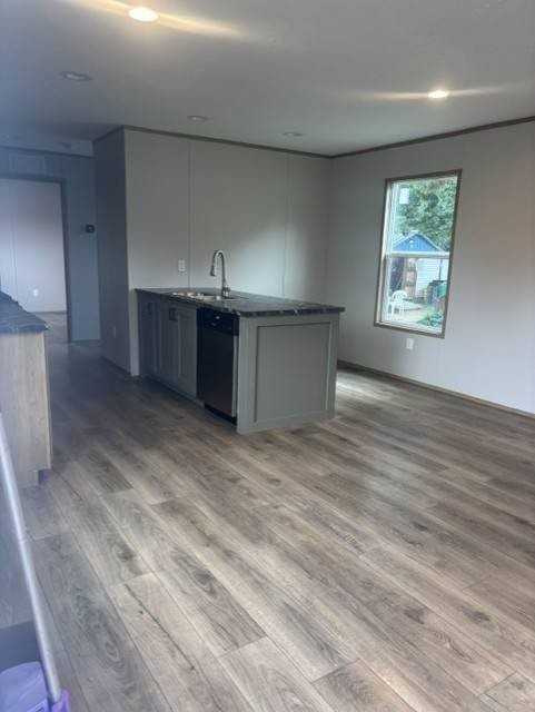 13B Rena Dr - Photo 3 of 9