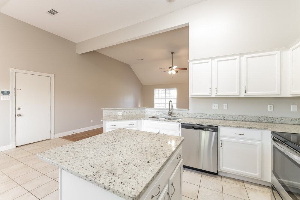 25 Oakridge Cv - Photo 7 of 16