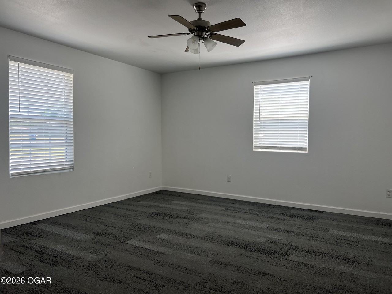 4400 Swede Ln - Photo 3 of 6