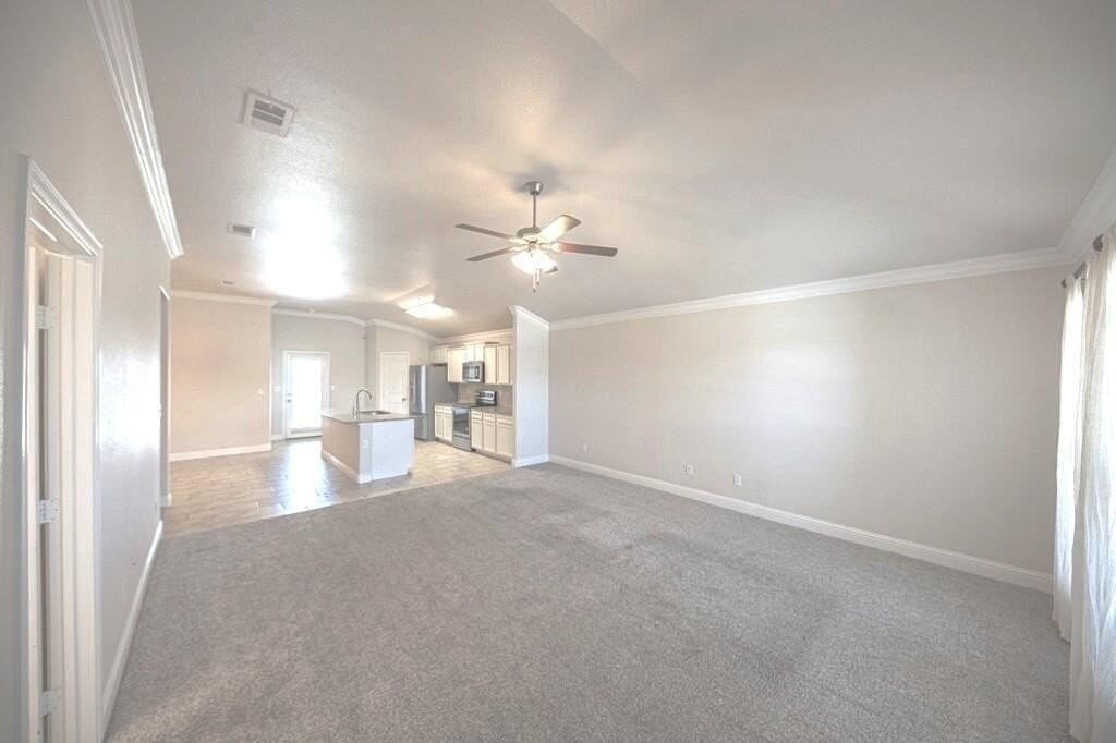 1603 Revolution Dr - Photo 3 of 19