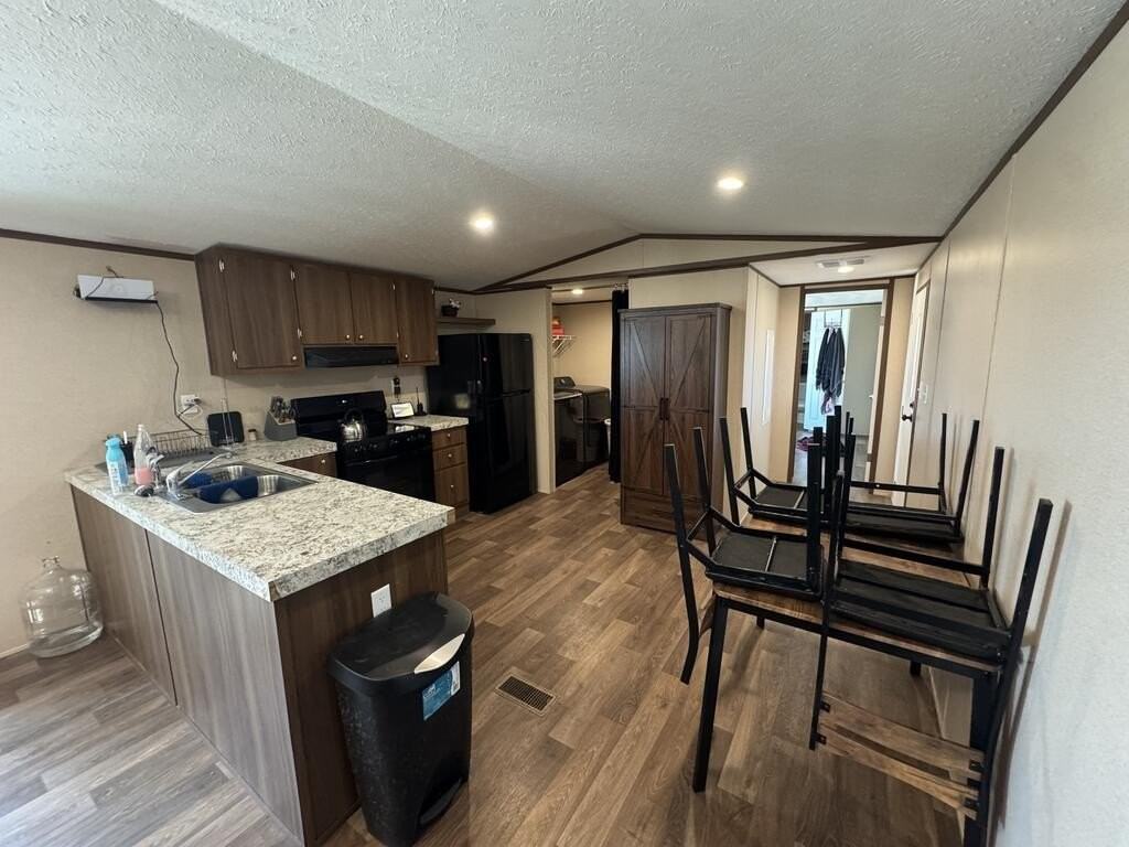 15211 E County Road 160 - Photo 4 of 21