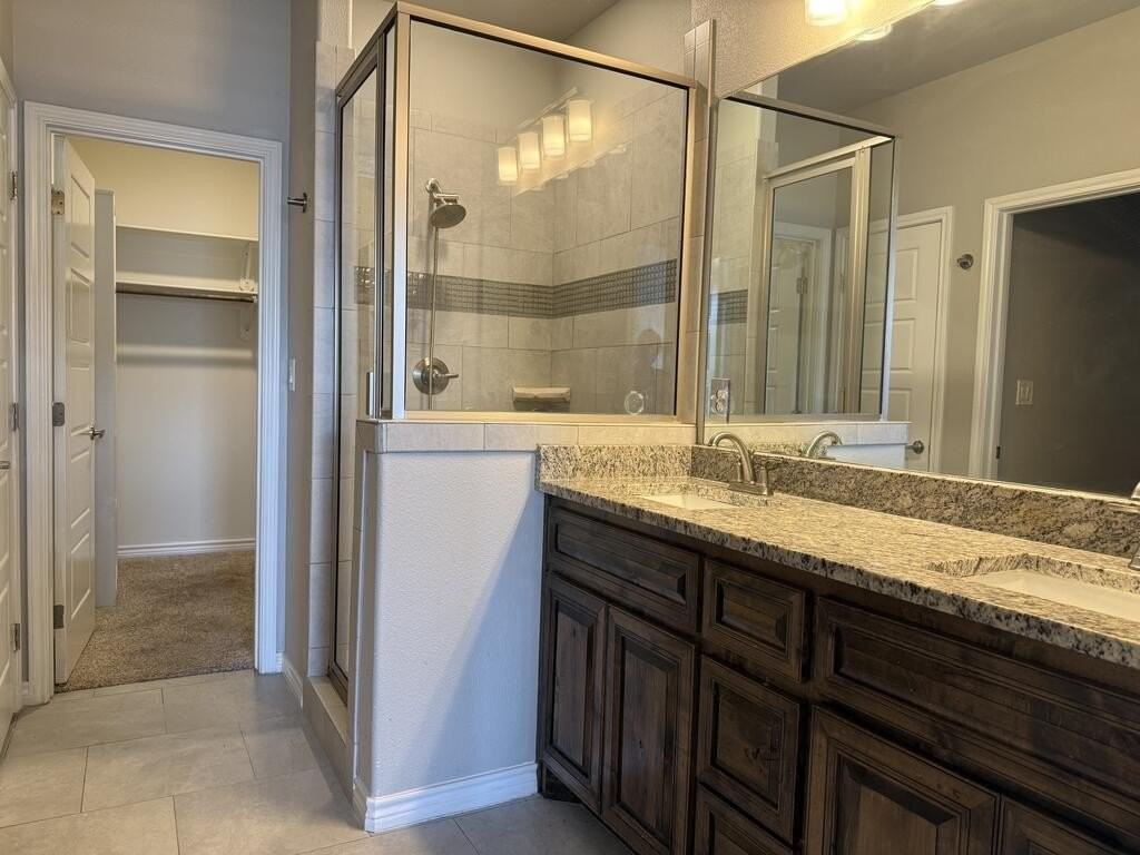 5301 Hagen Ct - Photo 5 of 12