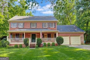 295 Oakmere Dr - Photo 1 of 1