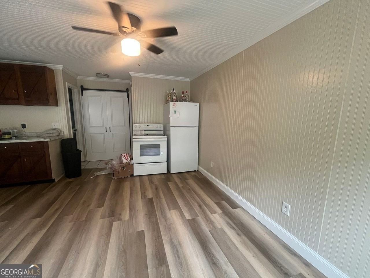 10909 Fincher Rd - Photo 3 of 4