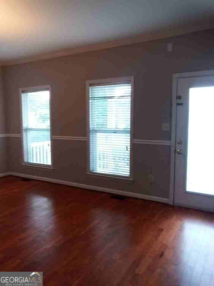 403 St Dunstans Ct - Photo 6 of 49