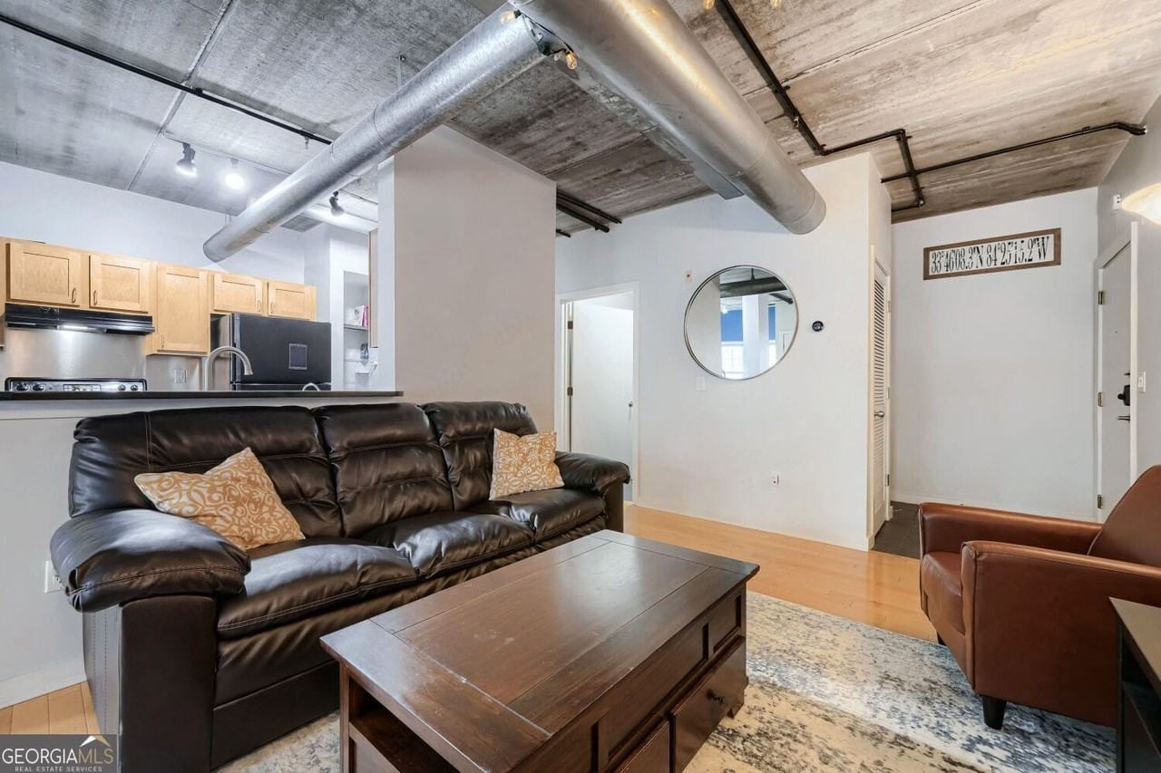 800 Peachtree St Ne - Photo 3 of 18