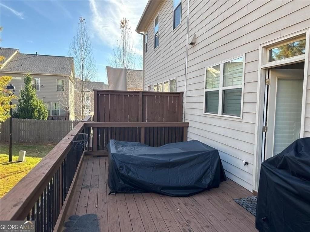 2141 Coventry Dr - Photo 2 of 21