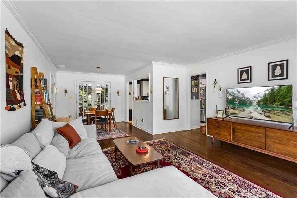 2859 Concord Dr - Photo 7 of 30