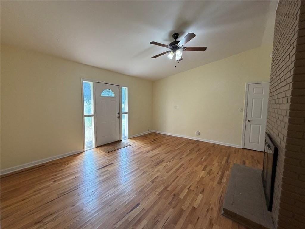 2720 Hollywood Dr - Photo 4 of 20