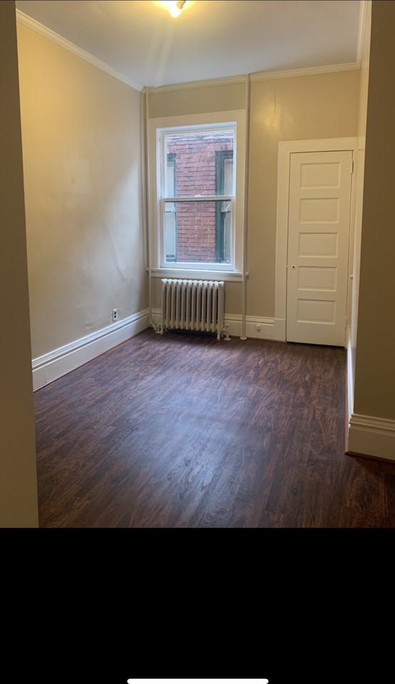 36 N Gallatin Ave #2C - Photo 2 of 4