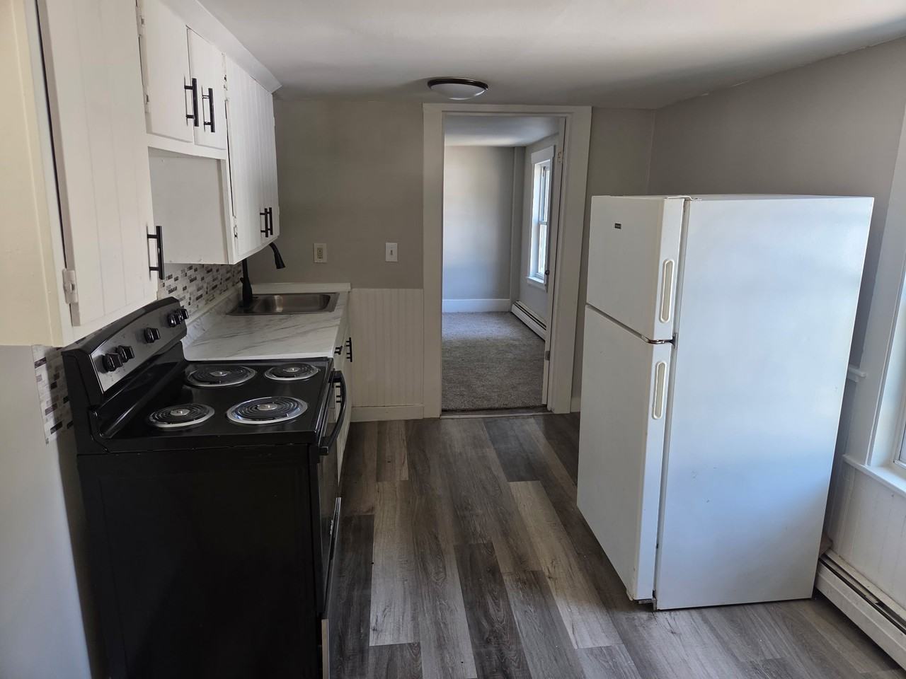 16 Jefferson St #2 - Photo 2 of 9