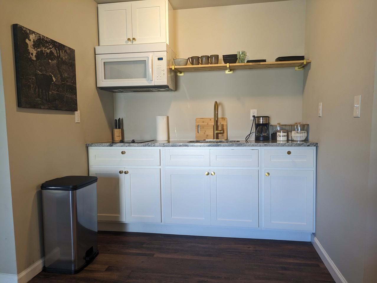 200 E Maxwell St #2 - Photo 3 of 4