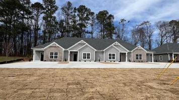 featured image of 411 Minnis Rd Ne