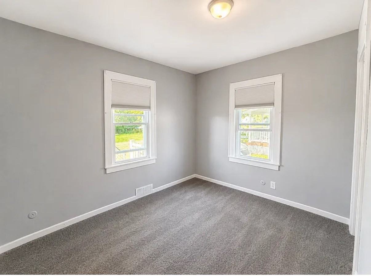 3028 Durant Hts - Photo 2 of 4