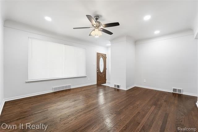 24985 Mabray Ave - Photo 4 of 29
