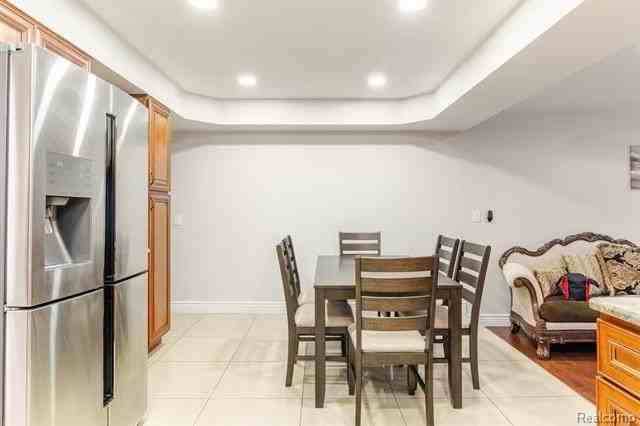 2308 Kipling Dr - Photo 5 of 33