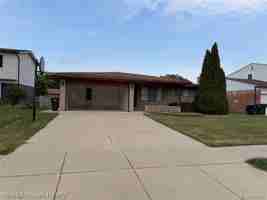 featured image of 4741 Bloomfield Dr